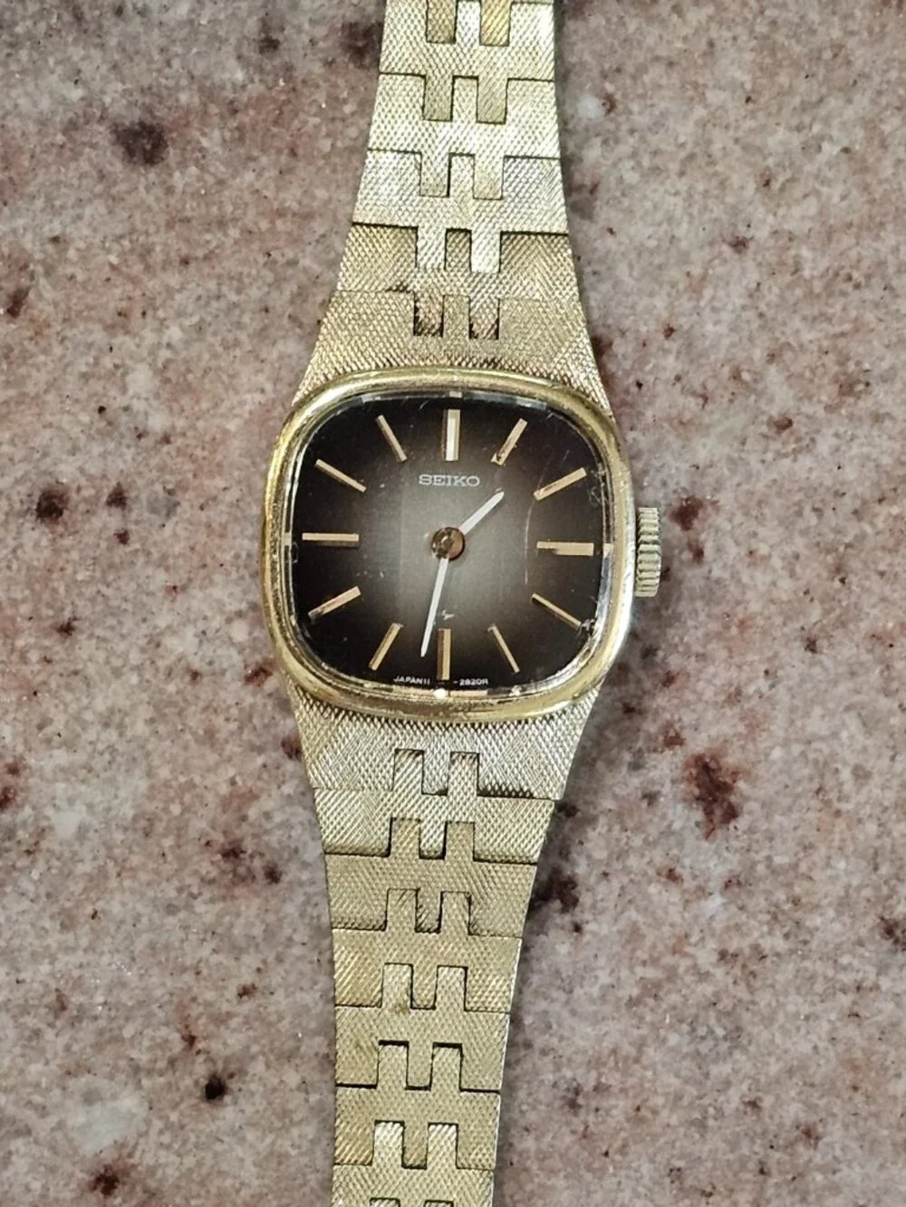 Vintage 1977 Women's Seiko Watch